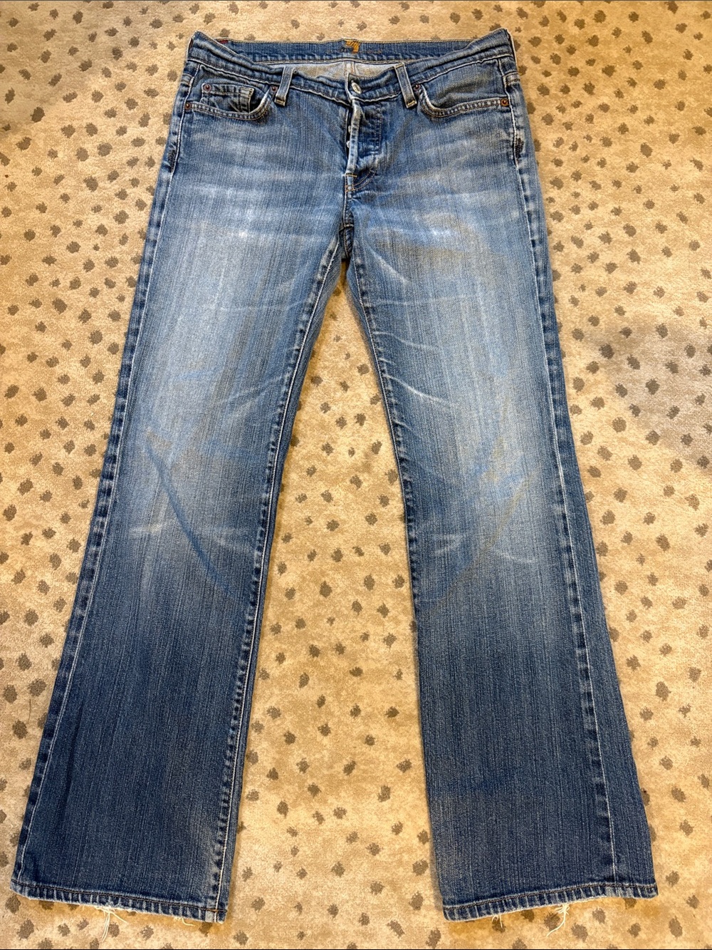 Seven for all Mankind bootcut low rise jean size 30